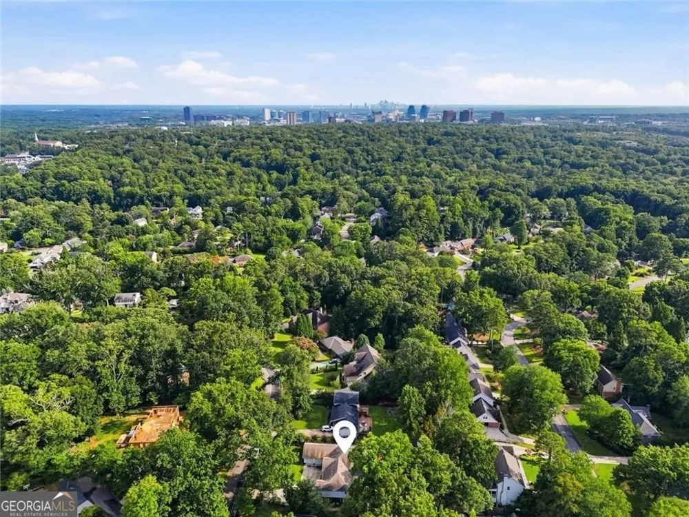 5384 Harris CIR Dunwoody, GA 30338