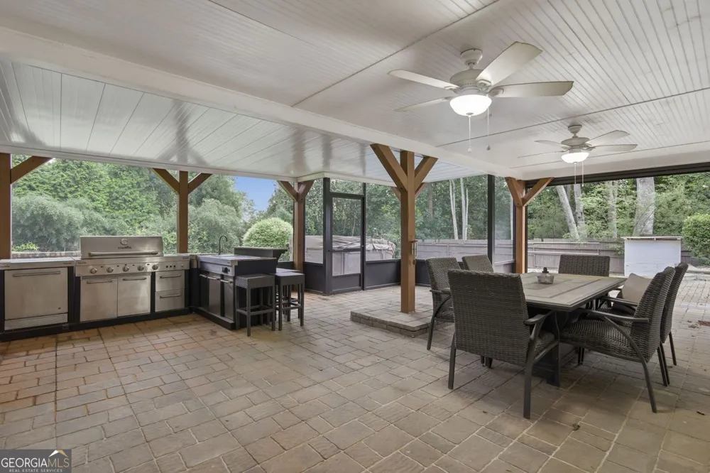 5384 Harris CIR Dunwoody, GA 30338