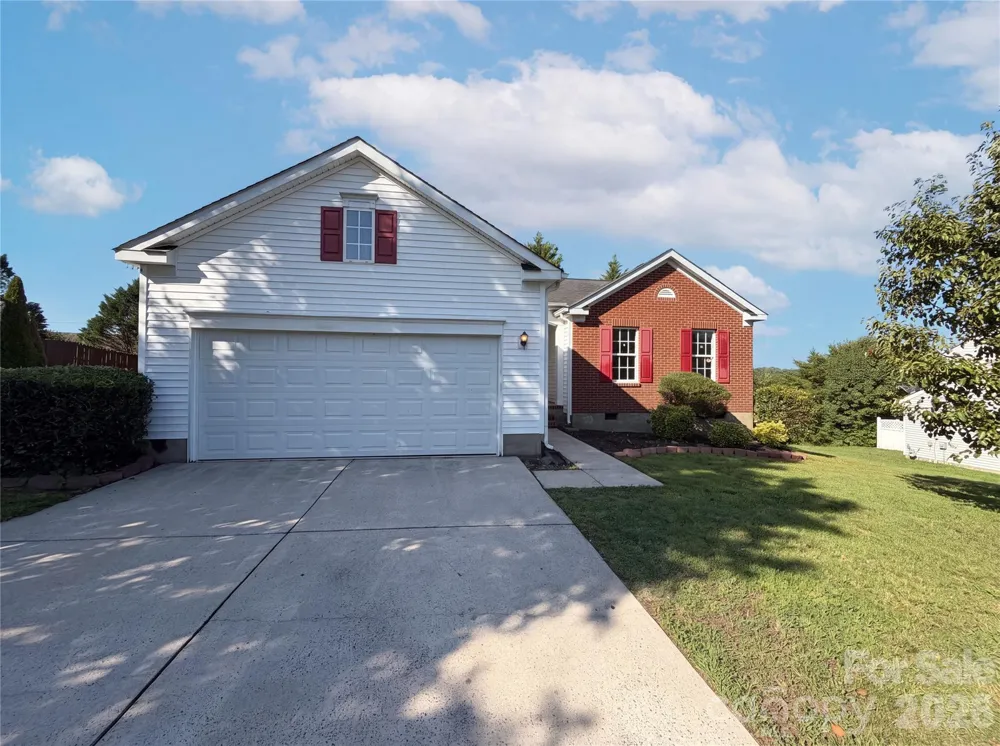 121 Brookstone Drive Mount Holly, NC 28120