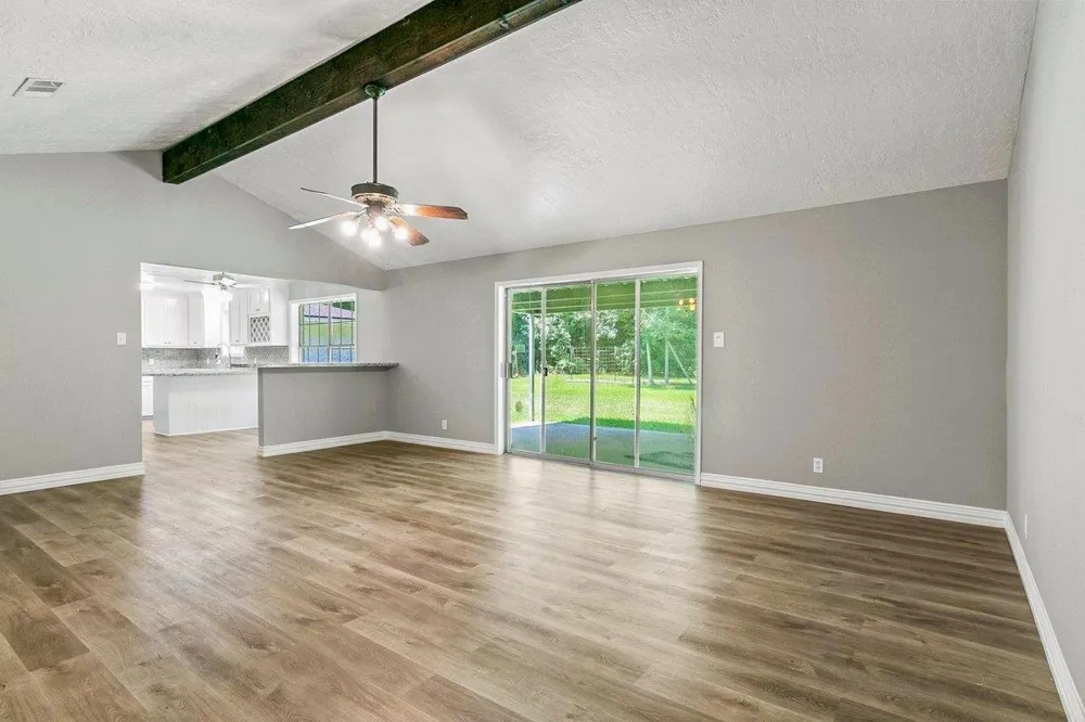 3640 Whippoorwill Street Pinehurst, TX 77630