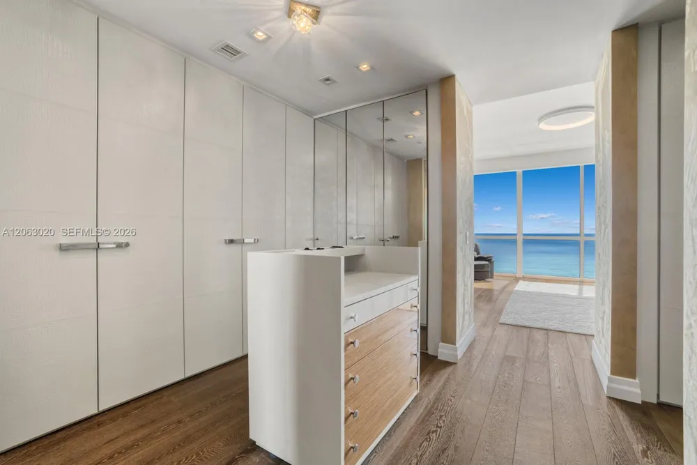 17749 Collins Ave #601 Sunny Isles Beach, FL 33160
