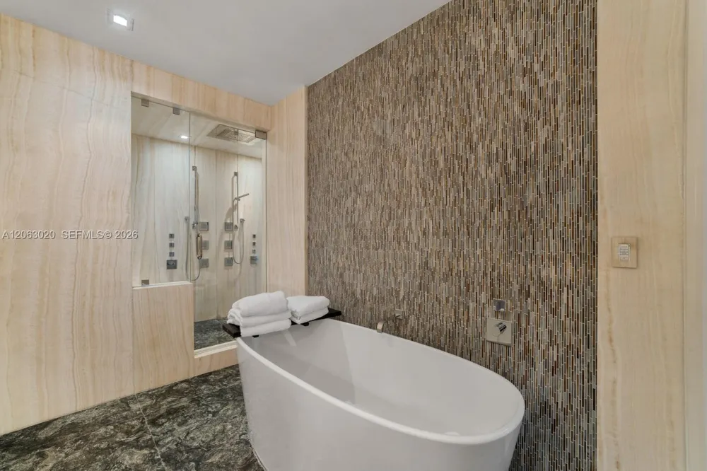 17749 Collins Ave #601 Sunny Isles Beach, FL 33160