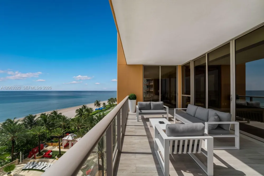 17749 Collins Ave #601 Sunny Isles Beach, FL 33160
