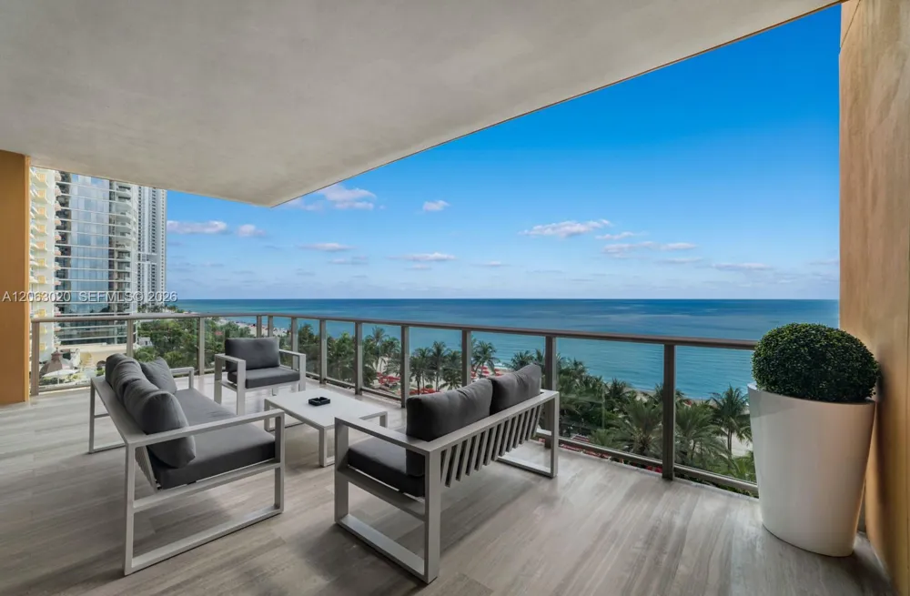 17749 Collins Ave #601 Sunny Isles Beach, FL 33160