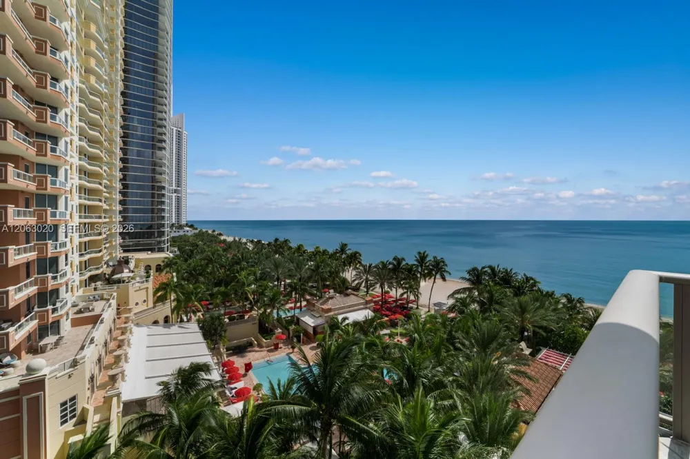 17749 Collins Ave #601 Sunny Isles Beach, FL 33160