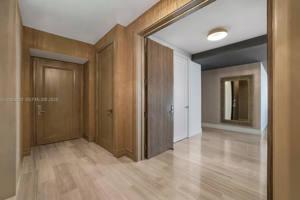 17749 Collins Ave #601 Sunny Isles Beach, FL 33160