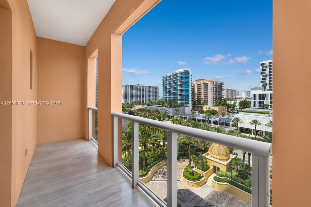 17749 Collins Ave #601 Sunny Isles Beach, FL 33160