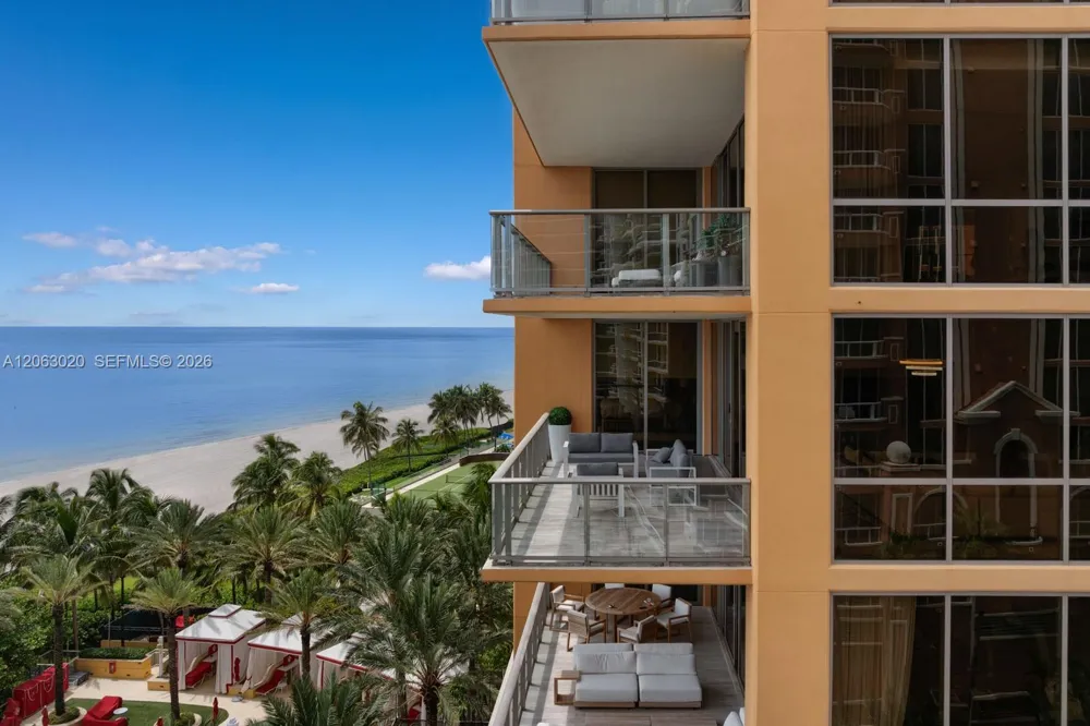 17749 Collins Ave #601 Sunny Isles Beach, FL 33160