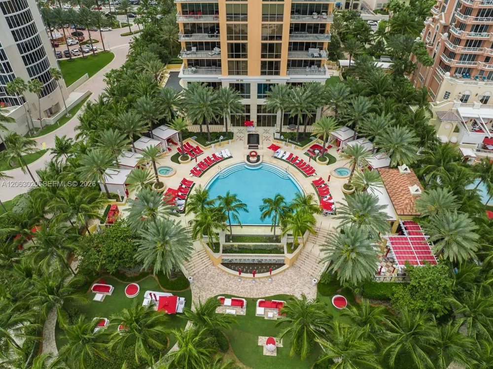 17749 Collins Ave #601 Sunny Isles Beach, FL 33160