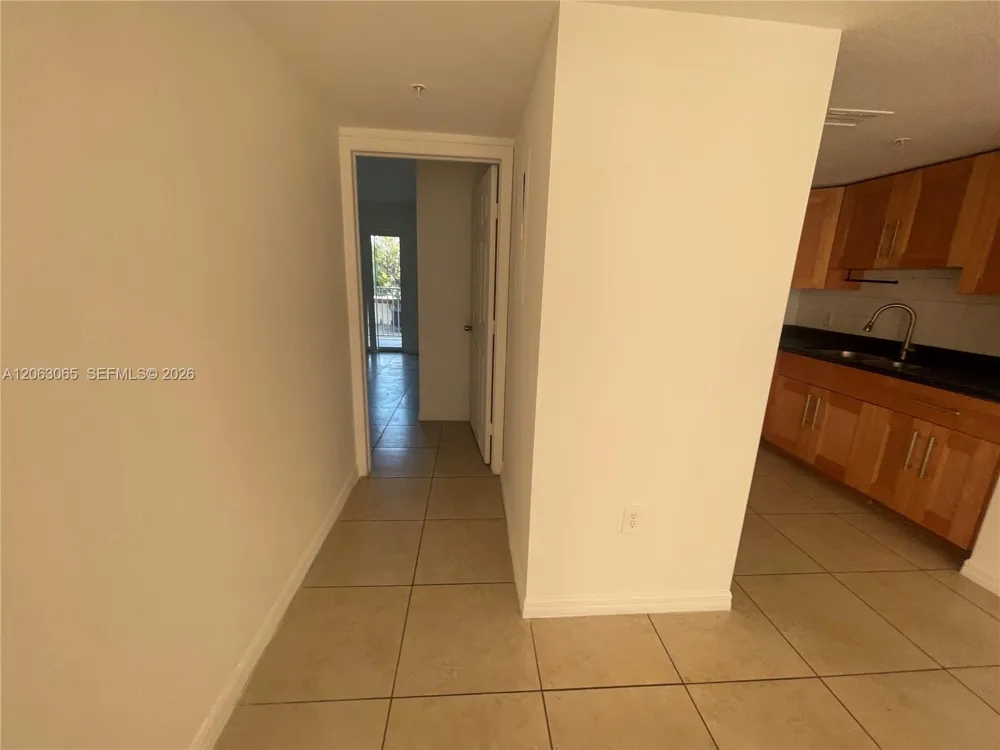 6315 SW 8th St #201 Miami, FL 33144