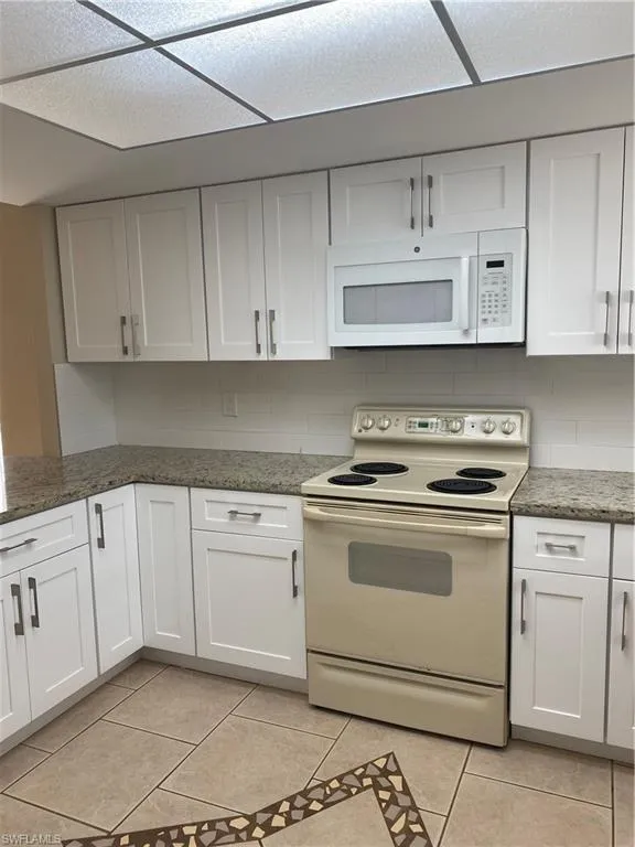 15370 Transit Court #106 North Fort Myers, FL 33917
