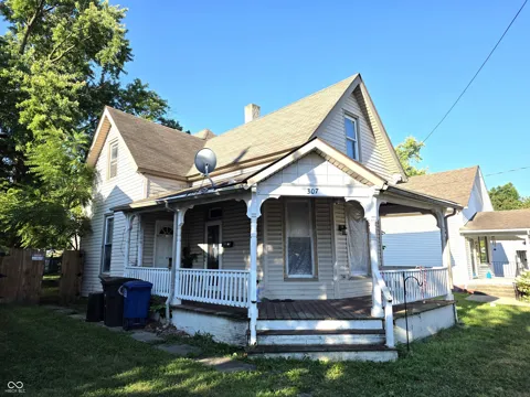 307 W Locust Street