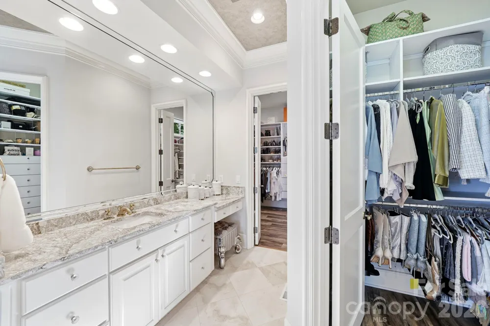 18332 Harbor Light Boulevard Cornelius, NC 28031
