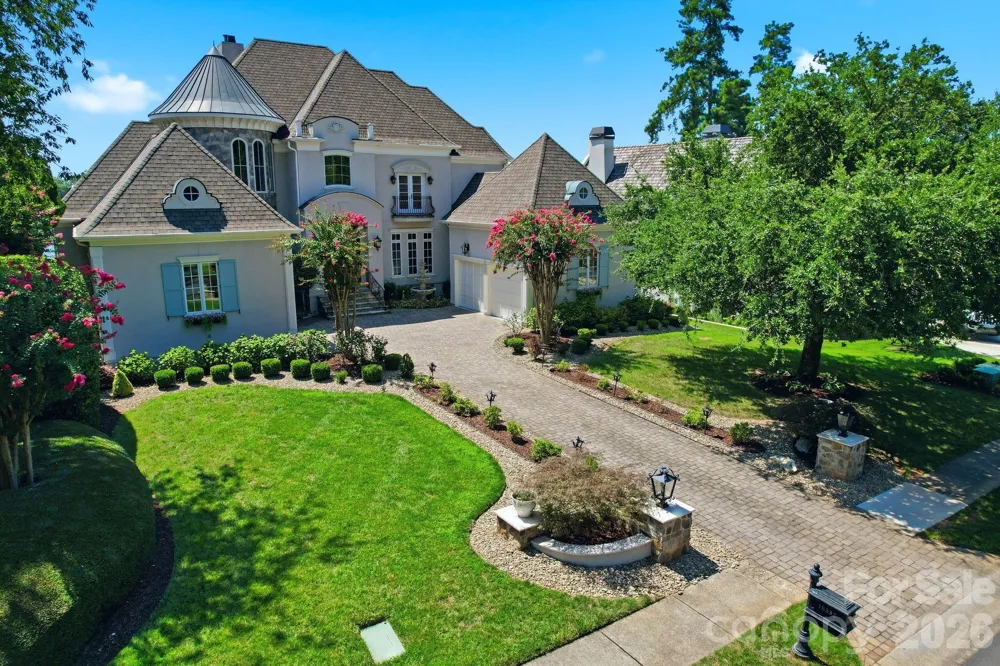 18332 Harbor Light Boulevard Cornelius, NC 28031