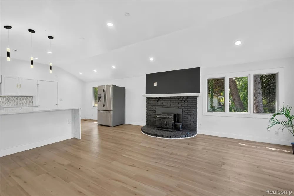 3515 Lakeview Drive Ortonville Village, MI 48462