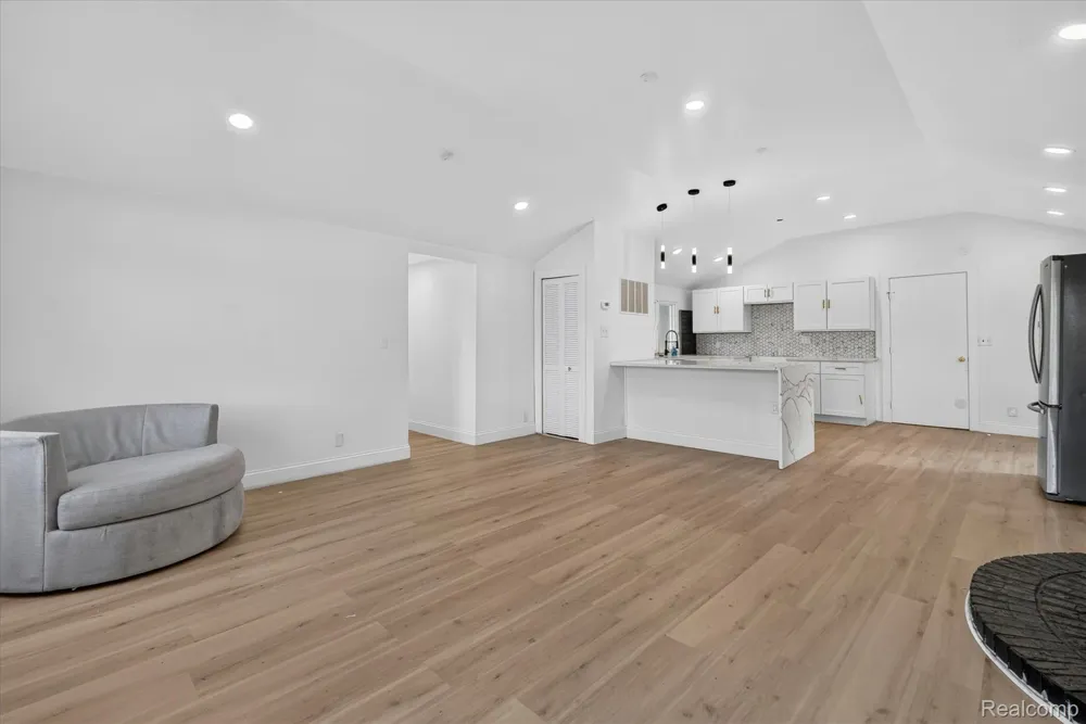 3515 Lakeview Drive Ortonville Village, MI 48462