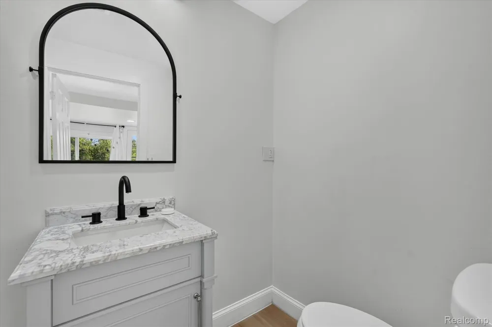 3515 Lakeview Drive Ortonville Village, MI 48462