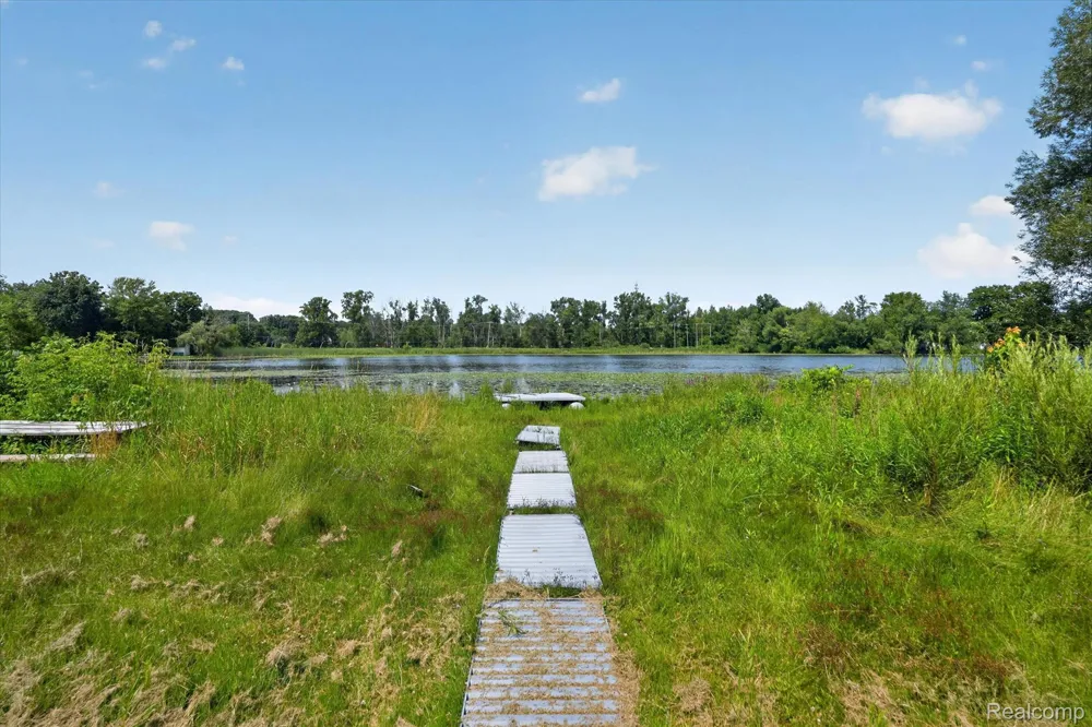 3515 Lakeview Drive Ortonville Village, MI 48462