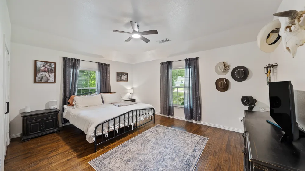 308 E 8th Street Kaufman, TX 75142