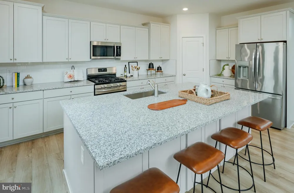 5364 NEWPORT CIRCLE White Plains, MD 20695