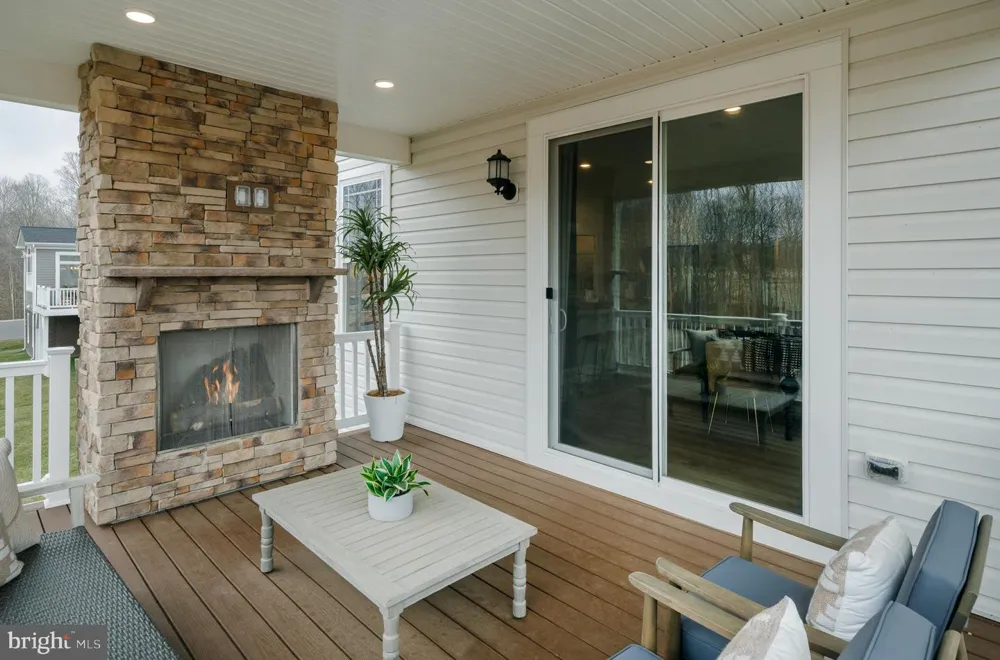 5364 NEWPORT CIRCLE White Plains, MD 20695
