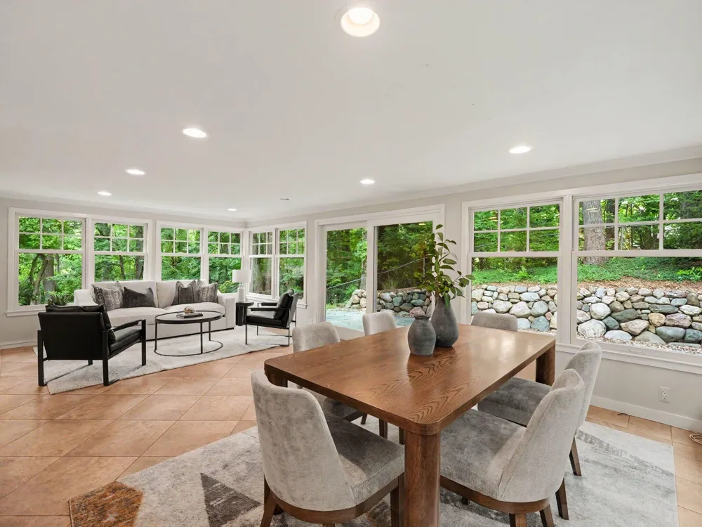 9 E Heatheridge Street Ann Arbor, MI 48104