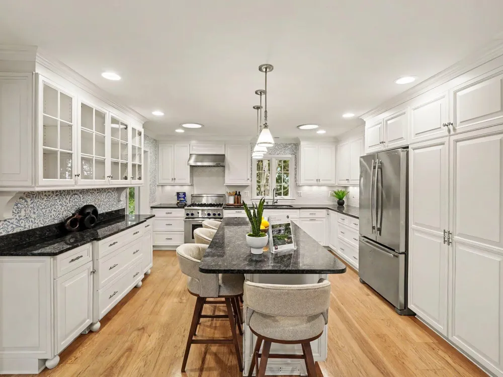 9 E Heatheridge Street Ann Arbor, MI 48104