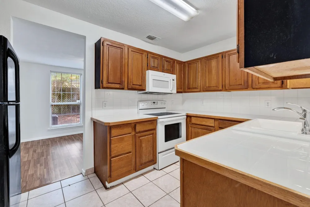 3209 Whatley Drive Garland, TX 75043