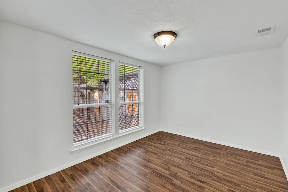3209 Whatley Drive Garland, TX 75043