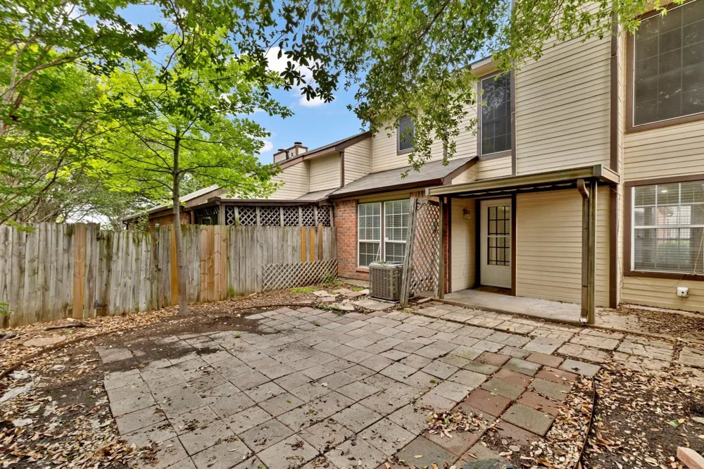3209 Whatley Drive Garland, TX 75043