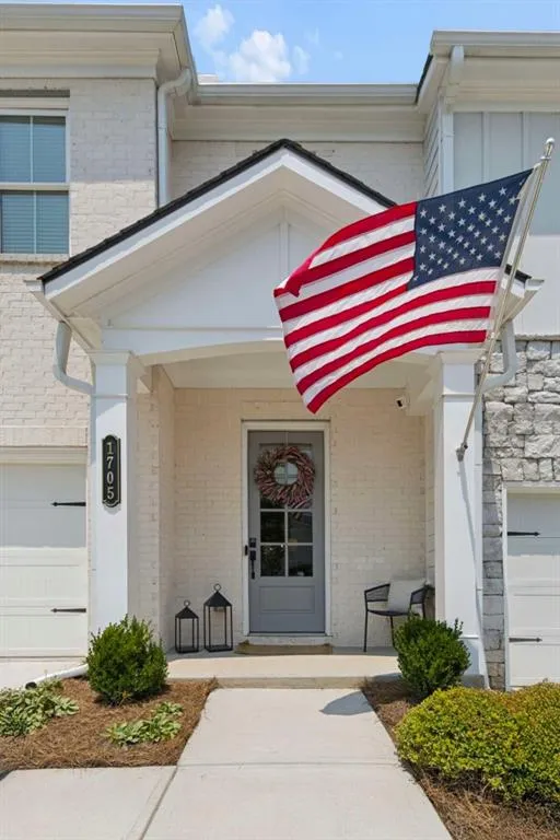 1705 Cosette Lane Kennesaw, GA 30152