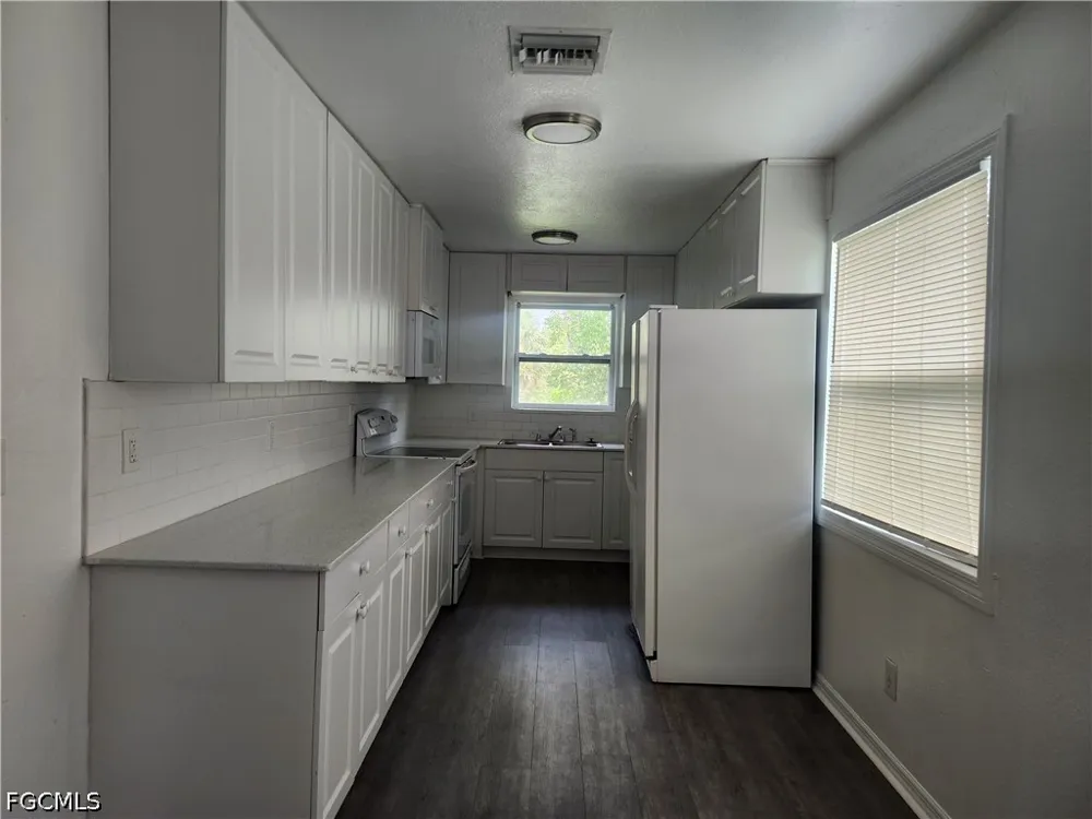 Pearl Street #6 Fort Myers, FL 33916