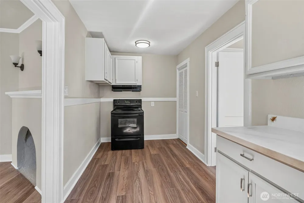 3015 Dover Street Longview, WA 98632