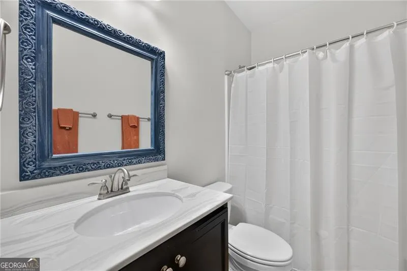 235 Rosemary LNDG Dallas, GA 30132