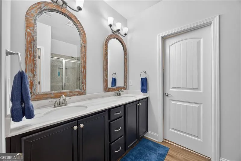235 Rosemary LNDG Dallas, GA 30132