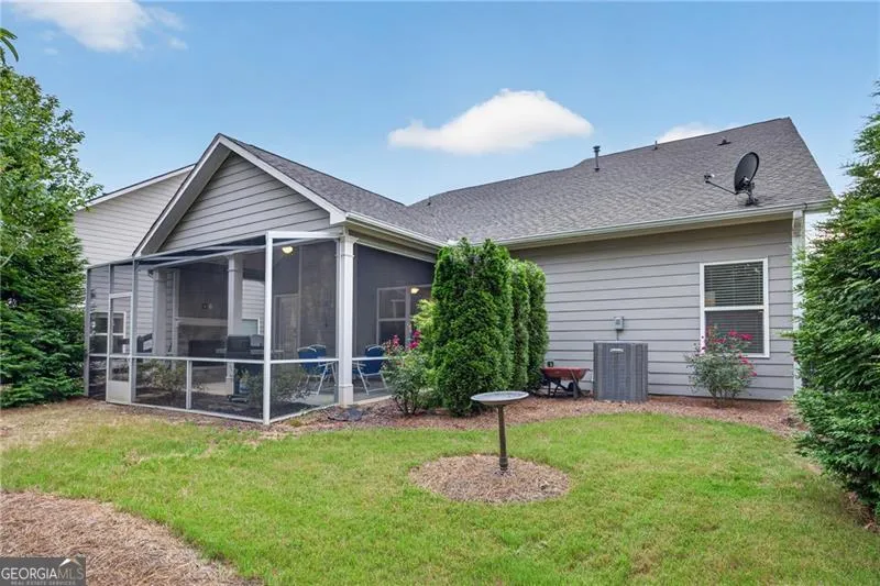 235 Rosemary LNDG Dallas, GA 30132