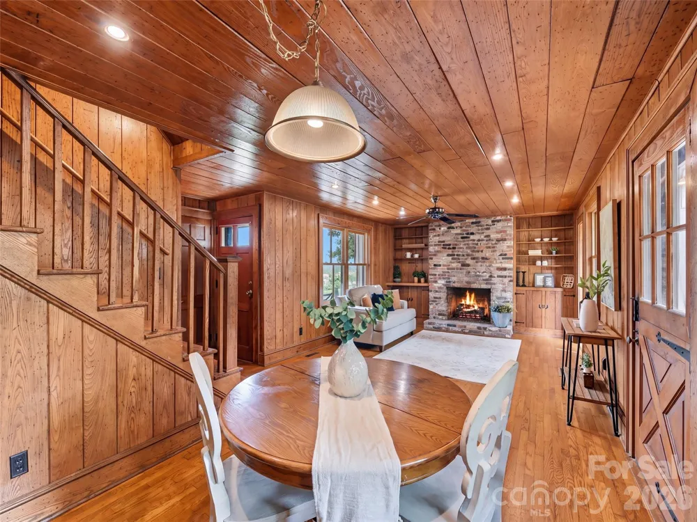 279 Longview Drive Waynesville, NC 28786