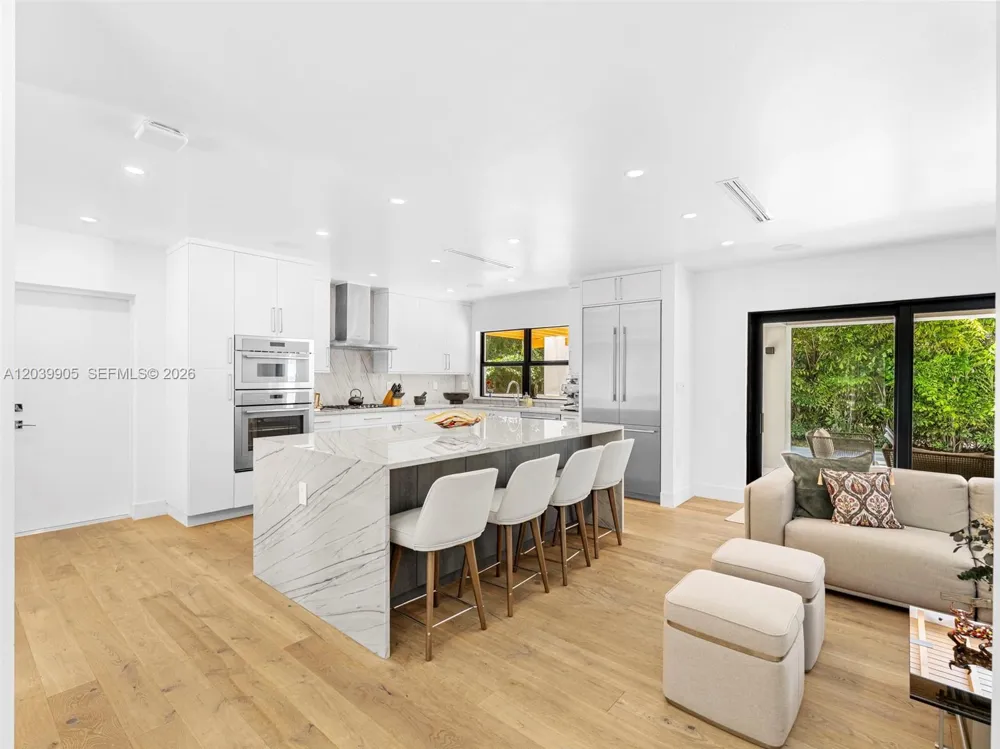 511 Perugia Ave Coral Gables, FL 33146