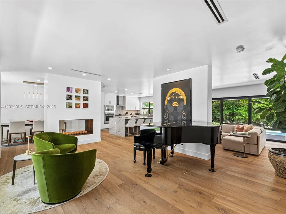 511 Perugia Ave Coral Gables, FL 33146