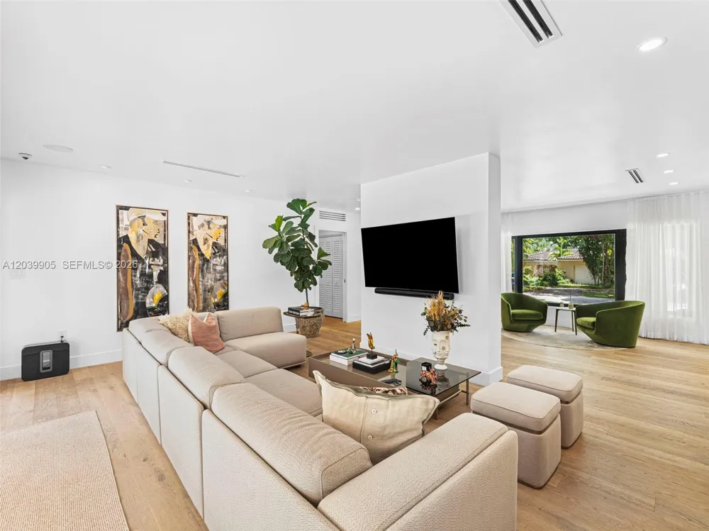 511 Perugia Ave Coral Gables, FL 33146