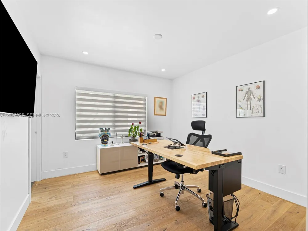 511 Perugia Ave Coral Gables, FL 33146