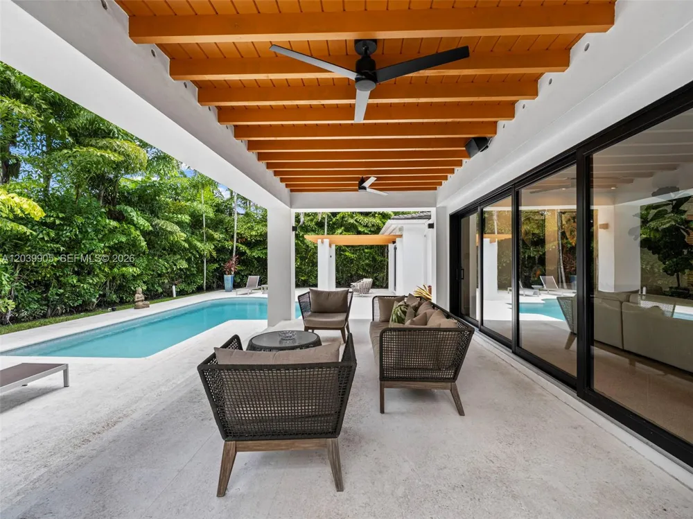 511 Perugia Ave Coral Gables, FL 33146