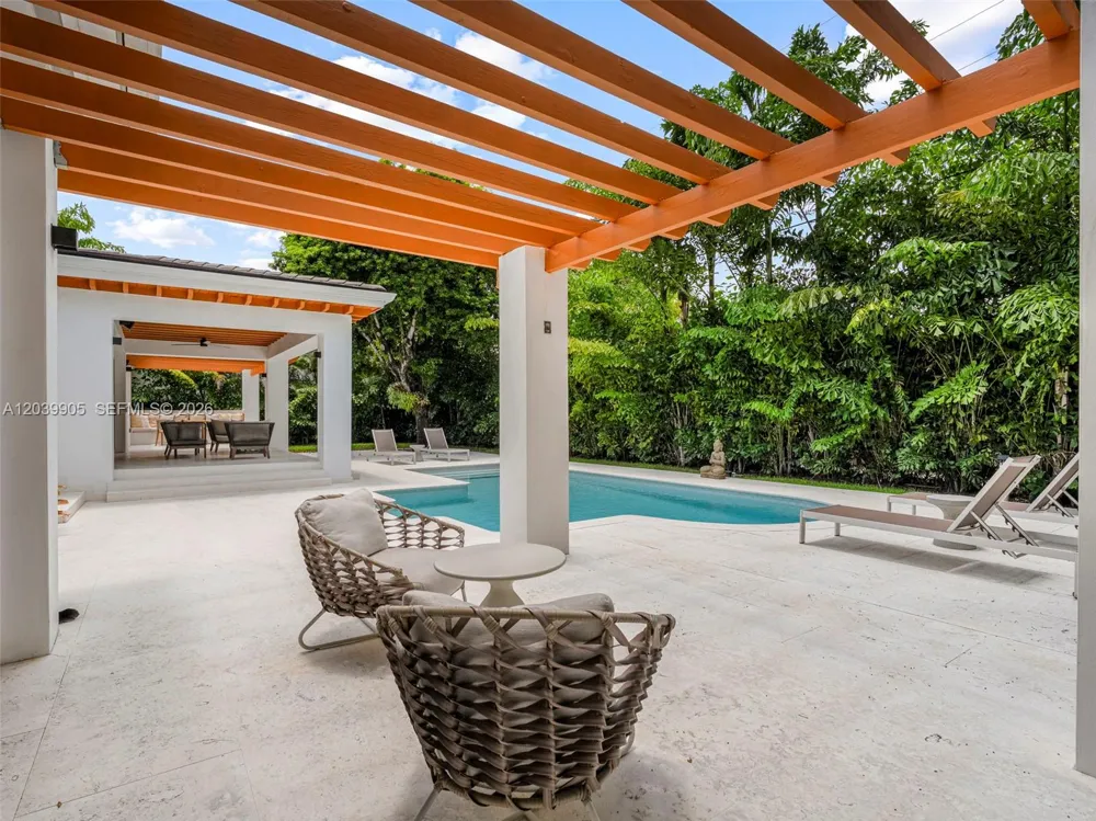 511 Perugia Ave Coral Gables, FL 33146