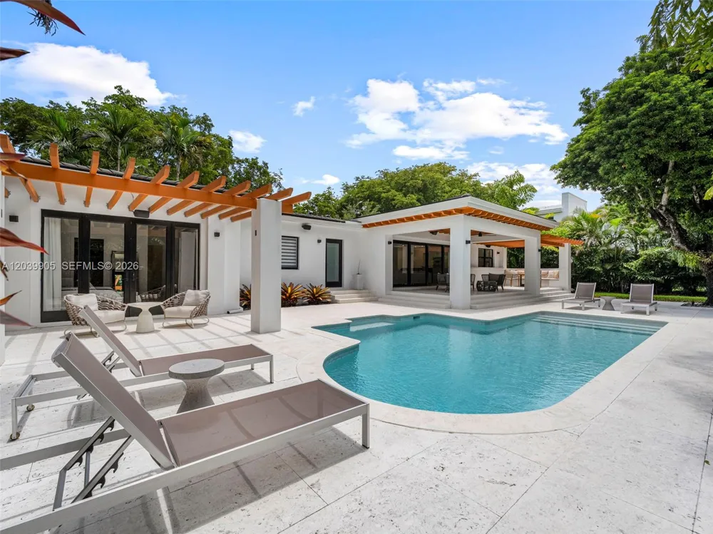 511 Perugia Ave Coral Gables, FL 33146