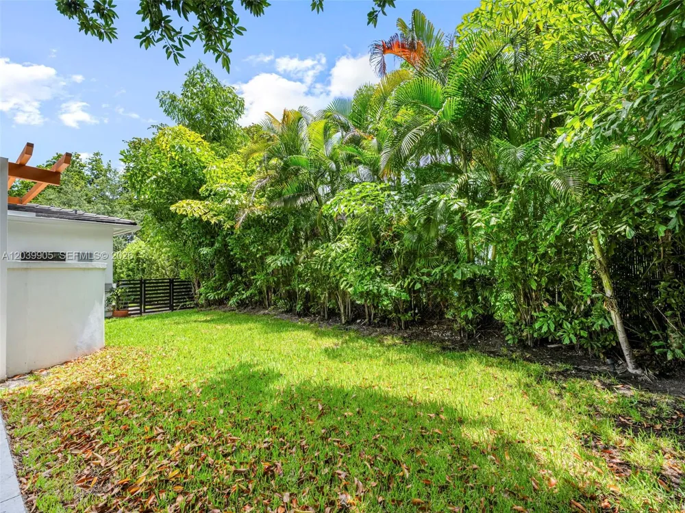 511 Perugia Ave Coral Gables, FL 33146