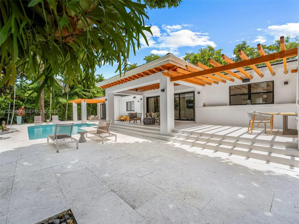 511 Perugia Ave Coral Gables, FL 33146