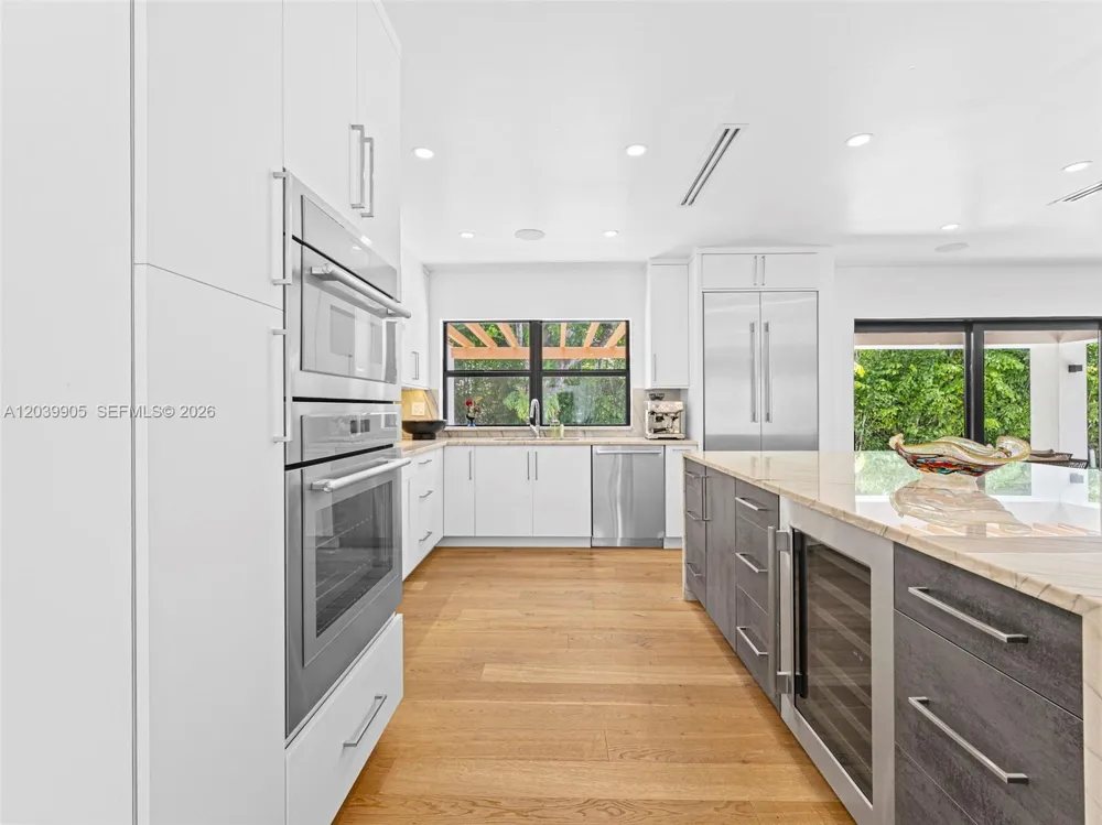 511 Perugia Ave Coral Gables, FL 33146