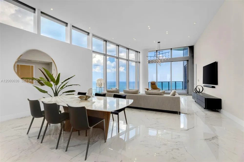 15701 Collins Ave #4701 Sunny Isles Beach, FL 33160