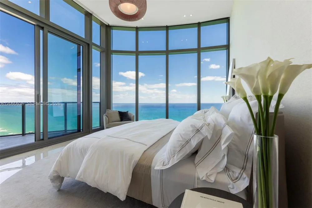15701 Collins Ave #4701 Sunny Isles Beach, FL 33160
