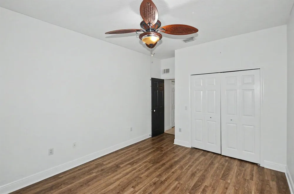7340 35th Court Vero Beach, FL 32967
